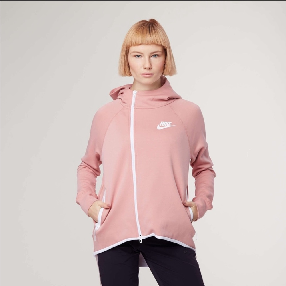 BNWT Nike tech fleece zip jacket pink - L